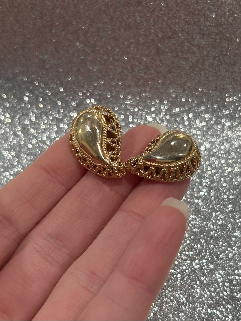 Gold Vintage Teardrop Earrings